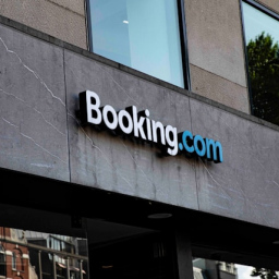 Lažni imejlovi sa Booking.com dovode do infekcije trojancem